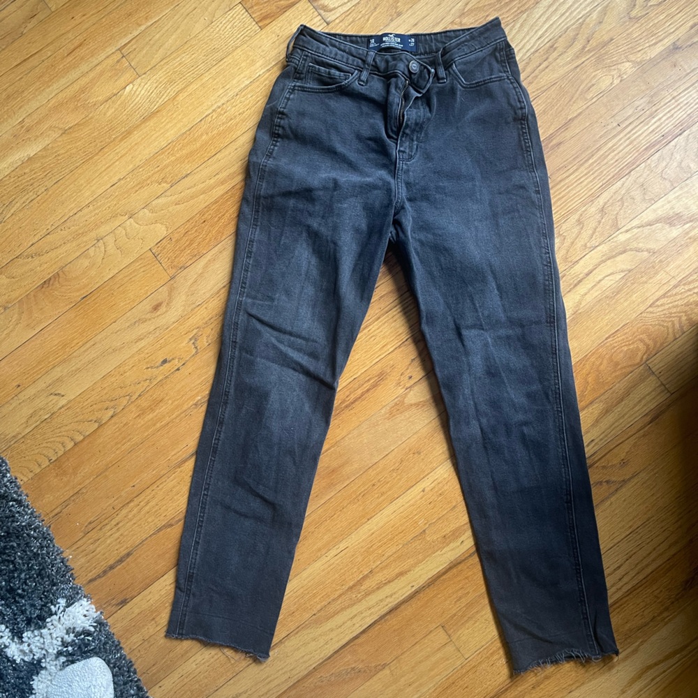 Hollister Dark Denim Jeans - Picture 3 of 6
